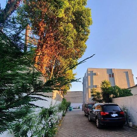 Klerichi Hotel Tiranë Ngoại thất bức ảnh