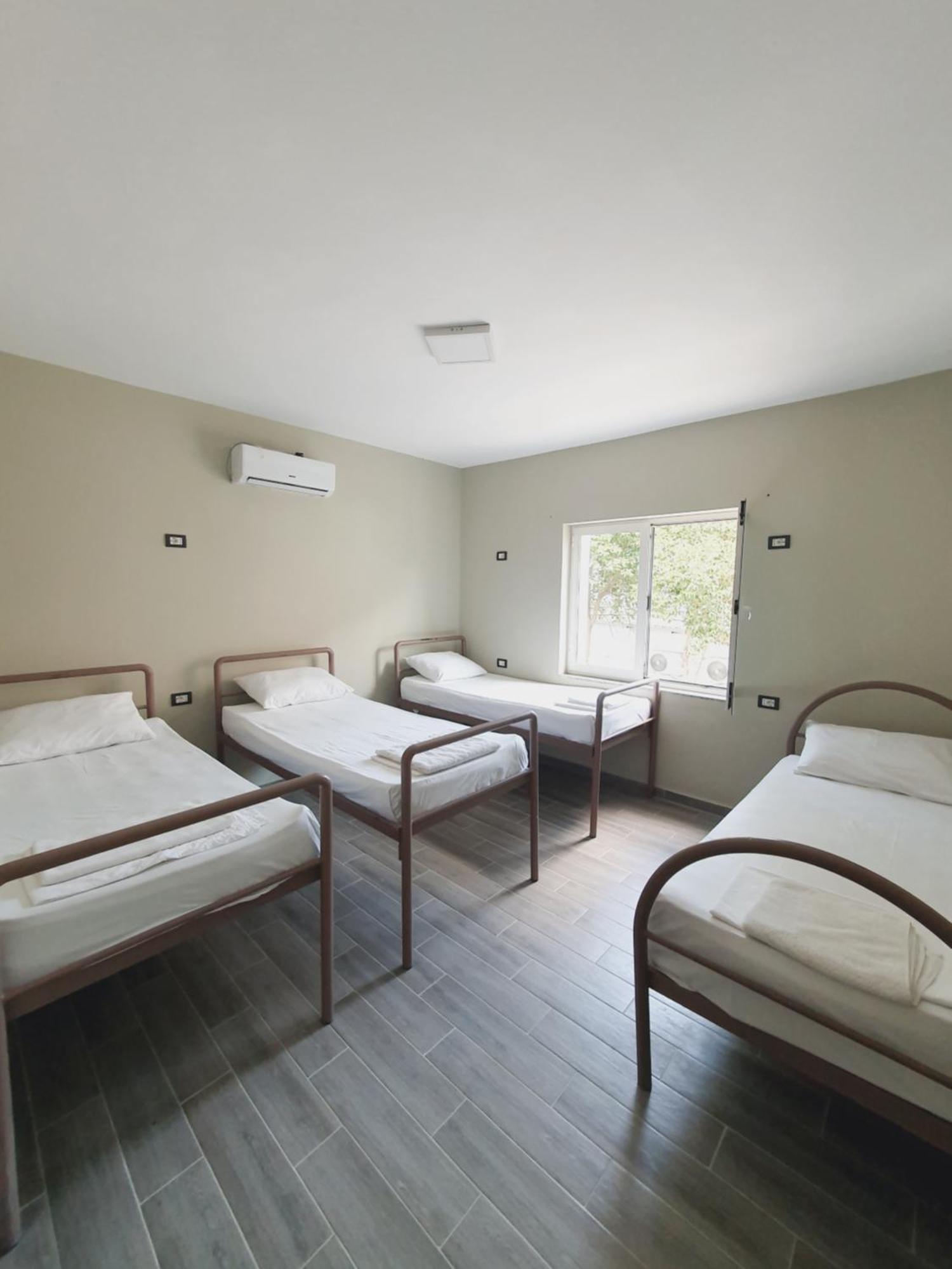 Klerichi Hotel Tiranë Ngoại thất bức ảnh